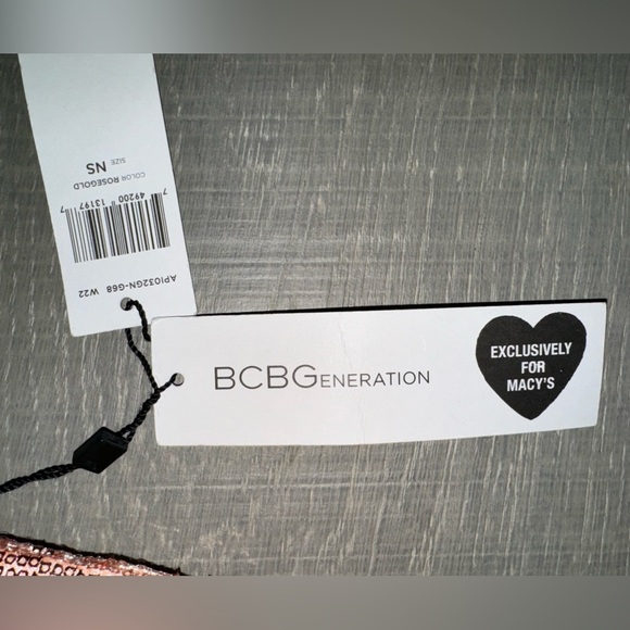 NWT BCBGeneration Rosegold Sequined Bag - Picture 3 of 6